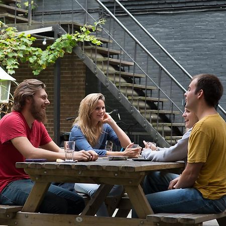 Shelter City Christian Hostel 암스테르담 외부 사진