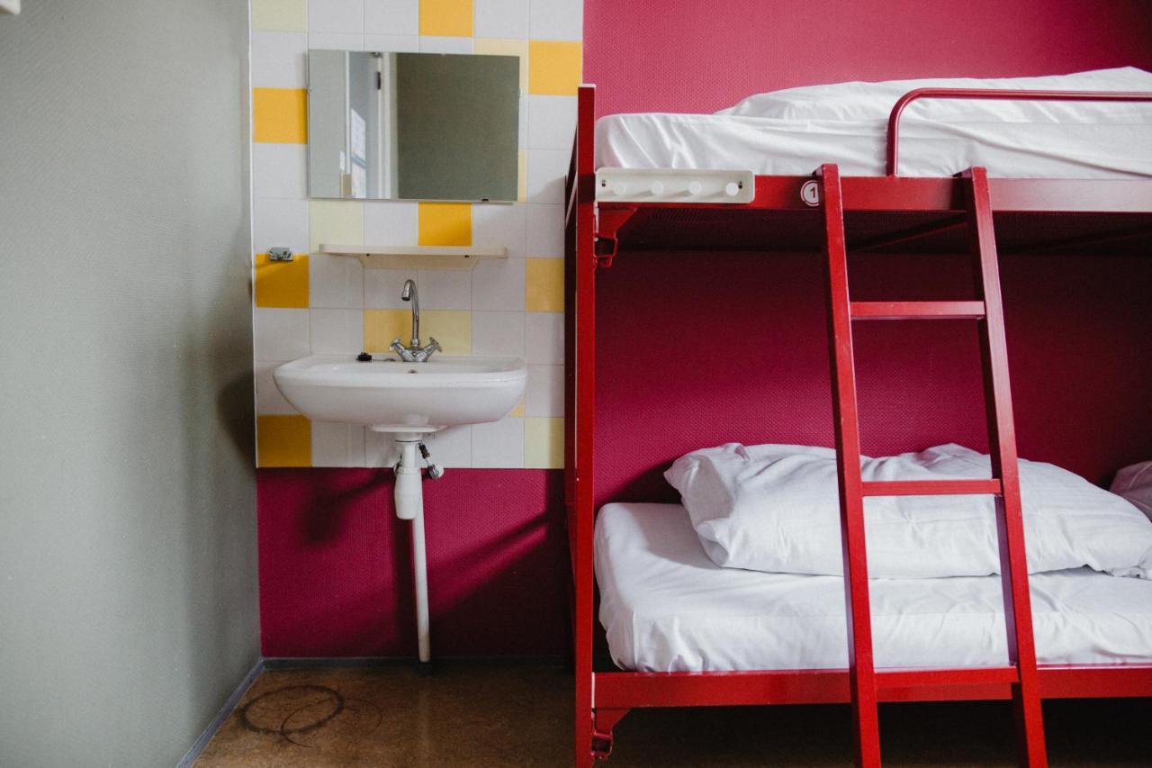 Shelter City Christian Hostel 암스테르담 외부 사진